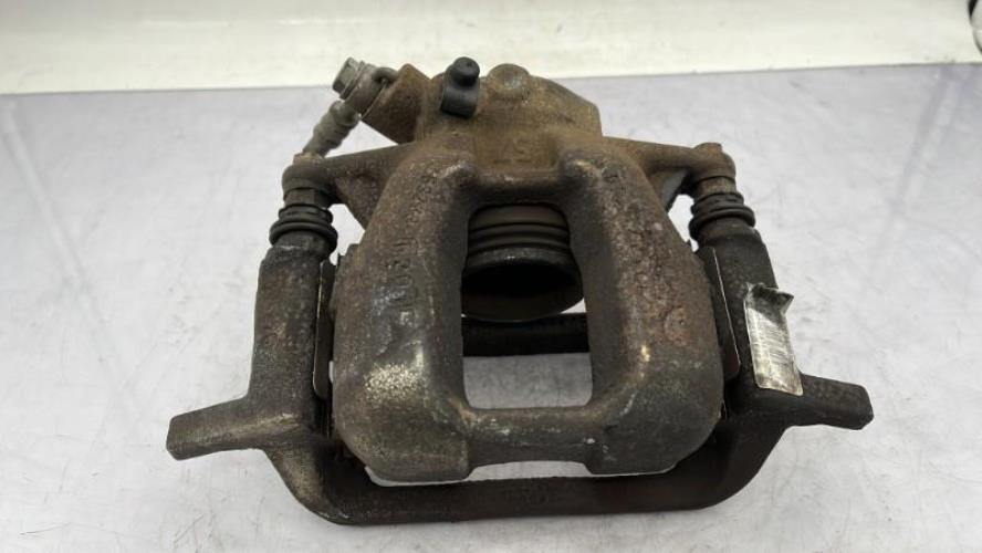 Etrier avant droit (freinage) PEUGEOT 407 PHASE 1 Diesel