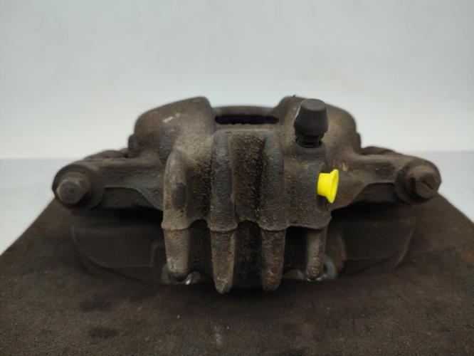 Etrier avant droit (freinage) PEUGEOT 3008 1 PHASE 1 Diesel