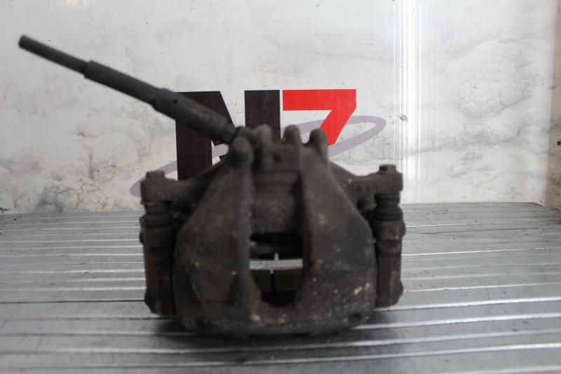 Etrier avant droit (freinage) PEUGEOT 308 1 SW PHASE 1 BREAK Diesel