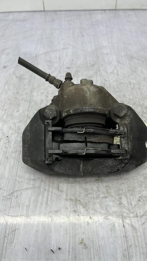 Etrier avant droit (freinage) PEUGEOT 106 PHASE 2 Essence