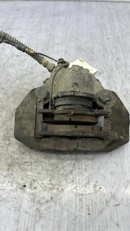 Etrier avant droit (freinage) PEUGEOT 205 PHASE 2 Essence