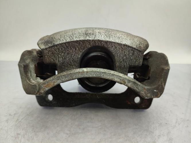 Etrier avant droit (freinage) TOYOTA AURIS 1 PHASE 2 Essence