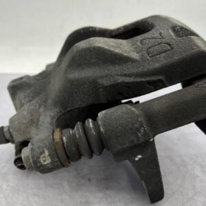 Etrier avant droit (freinage) TOYOTA AURIS 2 PHASE 2 Essence