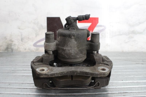 Etrier avant droit (freinage) TOYOTA AVENSIS 1 PHASE 2 Diesel
