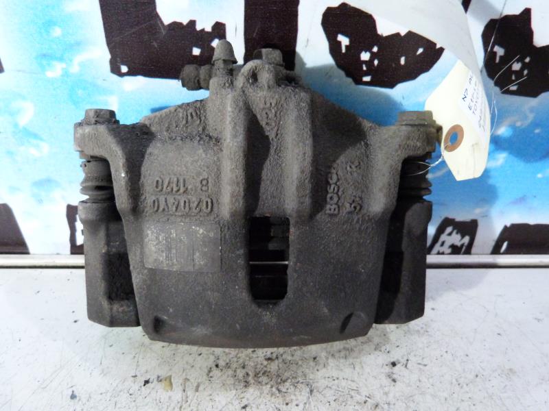 Etrier avant droit (freinage) TOYOTA YARIS 1 PHASE 2 Diesel