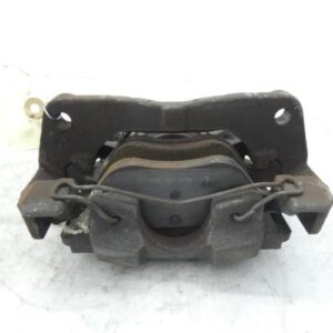 Etrier avant droit (freinage) TOYOTA YARIS 2 PHASE 1 Essence