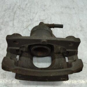 Etrier avant droit (freinage) TOYOTA AYGO 1 PHASE 1 Essence