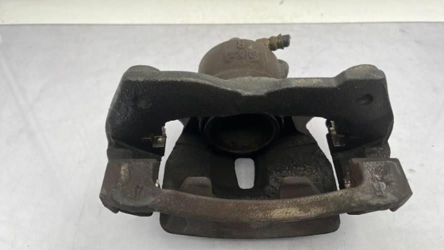 Etrier avant droit (freinage) TOYOTA VERSO-S PHASE 1 Essence