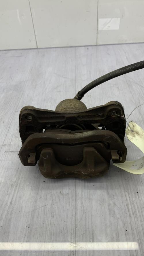 Etrier avant droit (freinage) TOYOTA RAV4 1 PHASE 2 Essence