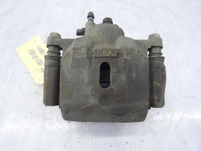 Etrier avant droit (freinage) TOYOTA YARIS 1 PHASE 1 Essence