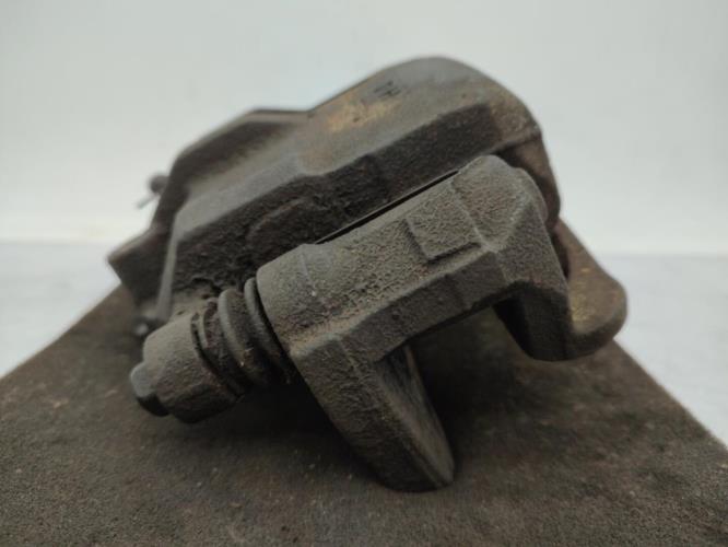 Etrier avant droit (freinage) KIA CARENS 3 Diesel