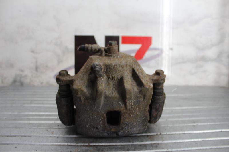 Etrier avant droit (freinage) HYUNDAI TUCSON 1 Diesel