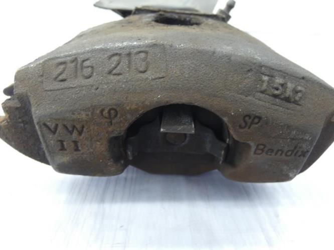 Etrier avant droit (freinage) VOLKSWAGEN POLO 3 PHASE 1 Essence