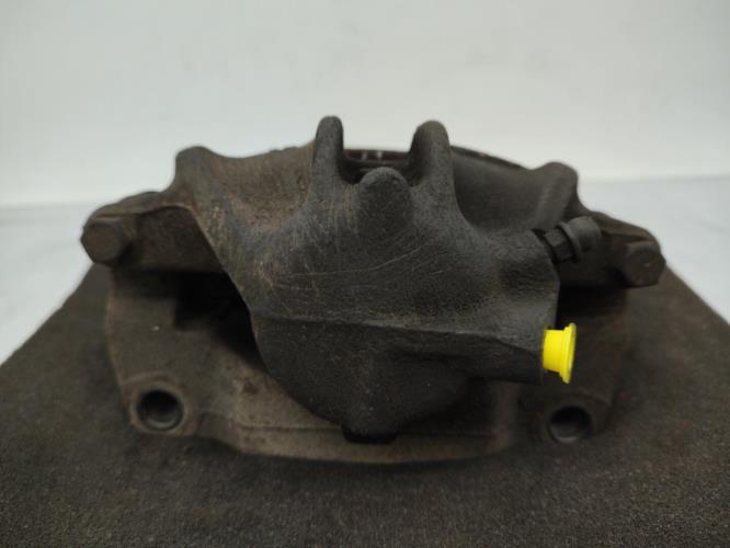 Etrier avant droit (freinage) RENAULT MEGANE 1 PHASE 2 Essence