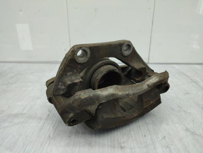 Etrier avant droit (freinage) RENAULT KANGOO 1 PHASE 2 Essence