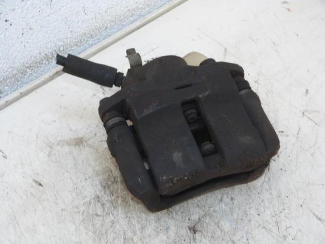 Etrier avant droit (freinage) RENAULT CLIO 2 PHASE 1 Diesel