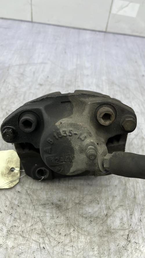 Etrier avant droit (freinage) RENAULT CLIO 2 PHASE 2 Essence