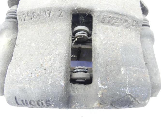 Etrier avant droit (freinage) RENAULT MEGANE 1 PHASE 1 Essence