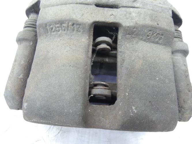 Etrier avant droit (freinage) RENAULT R19 PHASE 2