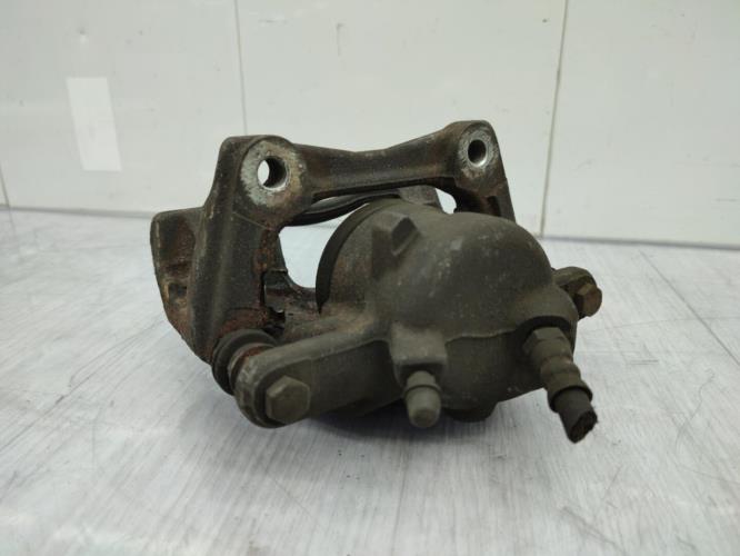 Etrier avant droit (freinage) RENAULT CLIO 3 PHASE 2 Diesel