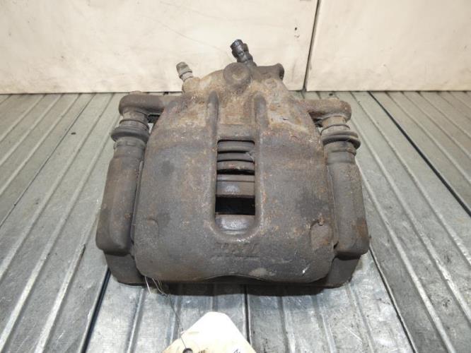 Etrier avant droit (freinage) RENAULT CLIO 4 PHASE 1 BREAK Diesel