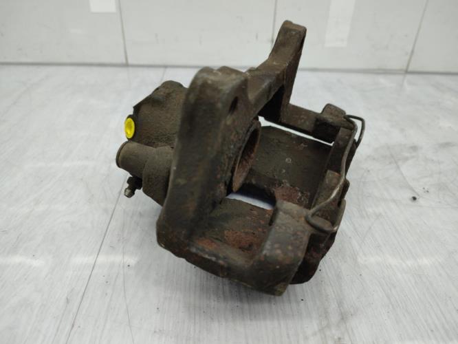 Etrier avant droit (freinage) AUDI A6 2 PHASE 1 Diesel