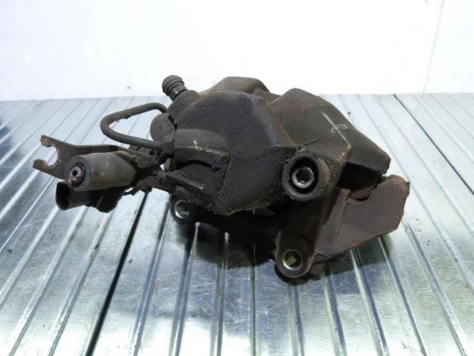 Etrier avant droit (freinage) VOLKSWAGEN PASSAT 4 PHASE 2 BREAK Diesel