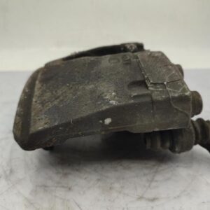 Etrier avant droit (freinage) AUDI A4 3 AVANT PHASE 1 BREAK Diesel