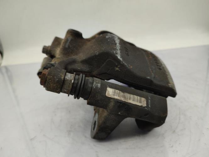 Etrier avant droit (freinage) AUDI A3 3 SPORTBACK PHASE 1 Diesel