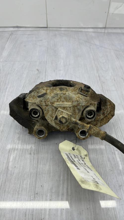 Etrier avant droit (freinage) OPEL TIGRA 1 COUPE Essence