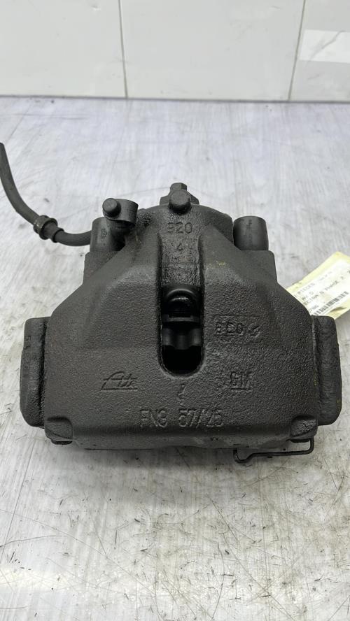 Etrier avant droit (freinage) OPEL VECTRA B PHASE 2 Diesel