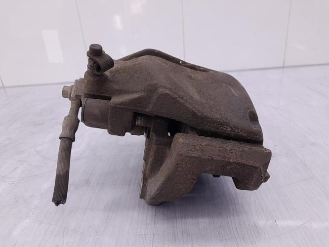 Etrier avant droit (freinage) OPEL ZAFIRA A PHASE 1 Diesel