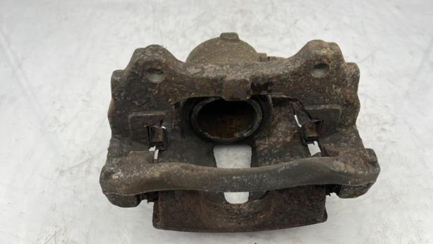 Etrier avant droit (freinage) OPEL CORSA D PHASE 1 Diesel