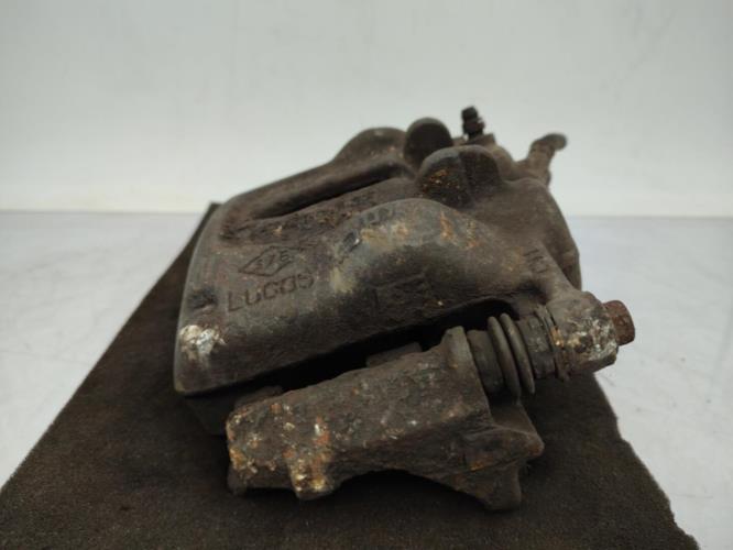 Etrier avant droit (freinage) OPEL VIVARO 1 PHASE 1 Diesel