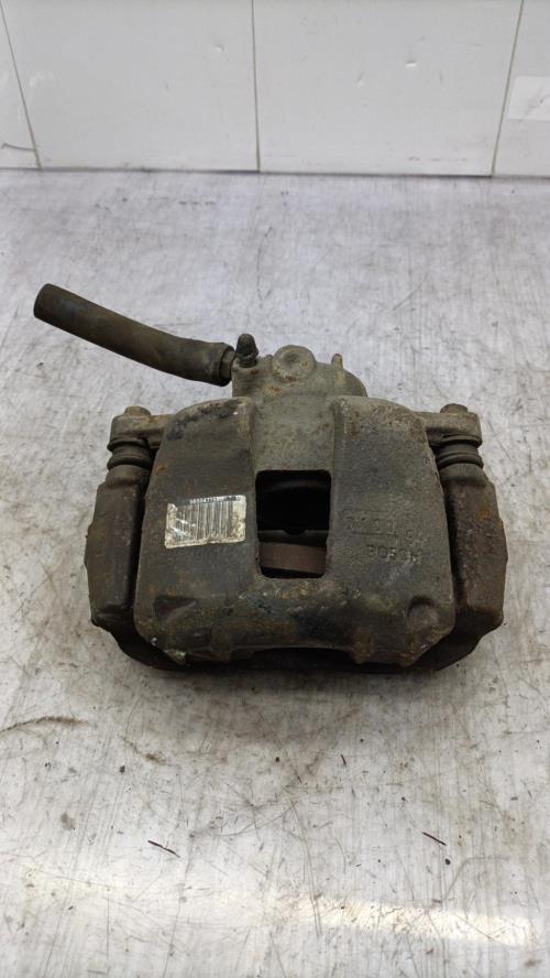 Etrier avant droit (freinage) PEUGEOT 307 PHASE 1 BREAK