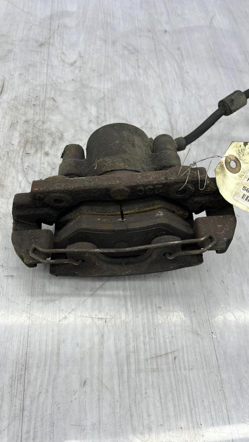 Etrier avant droit (freinage) FORD FIESTA 3 PHASE 2 Essence