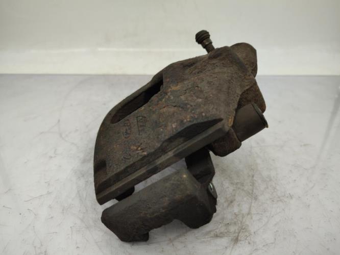Etrier avant droit (freinage) FORD FIESTA 5 PHASE 1 Diesel