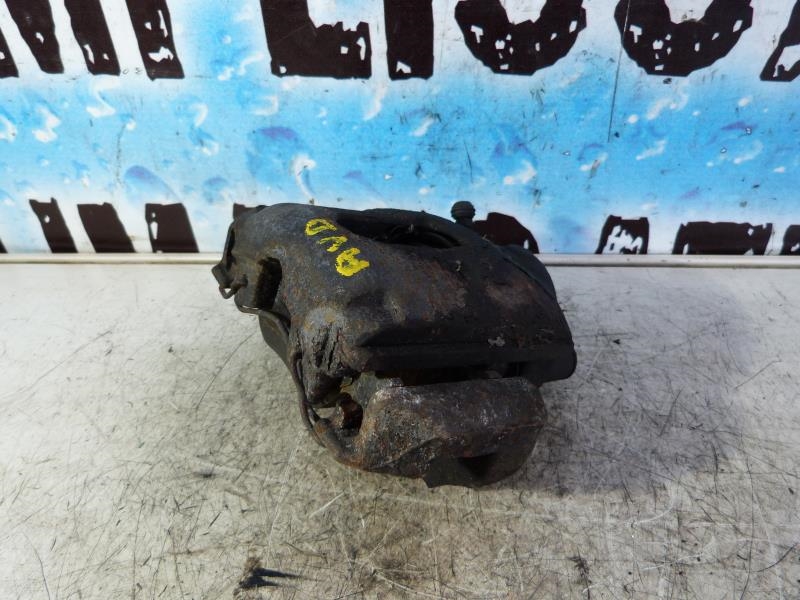 Etrier avant droit (freinage) FORD FIESTA 5 PHASE 1 Essence