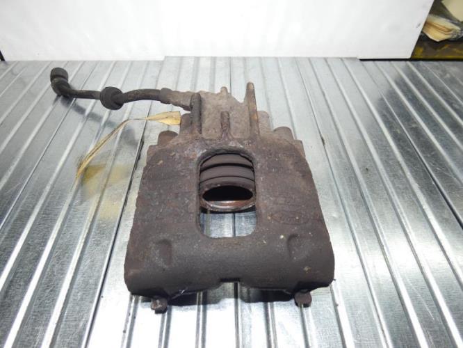 Etrier avant droit (freinage) FORD FOCUS 1 BREAK Essence