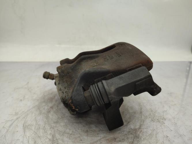 Etrier avant droit (freinage) MERCEDES 190 W201 PHASE 1 Diesel