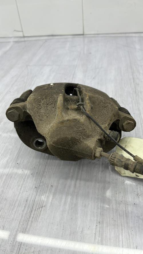 Etrier avant droit (freinage) PEUGEOT 405 PHASE 1 Essence