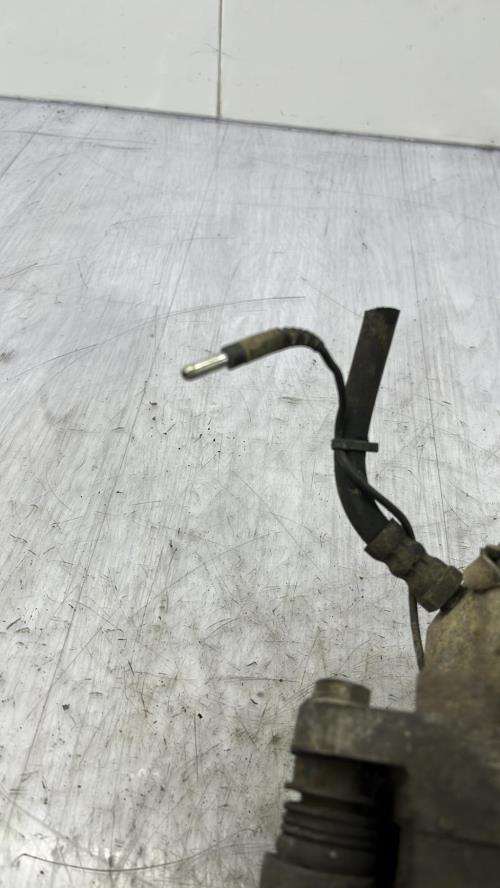 Etrier avant droit (freinage) RENAULT CLIO 1 PHASE 2 Diesel