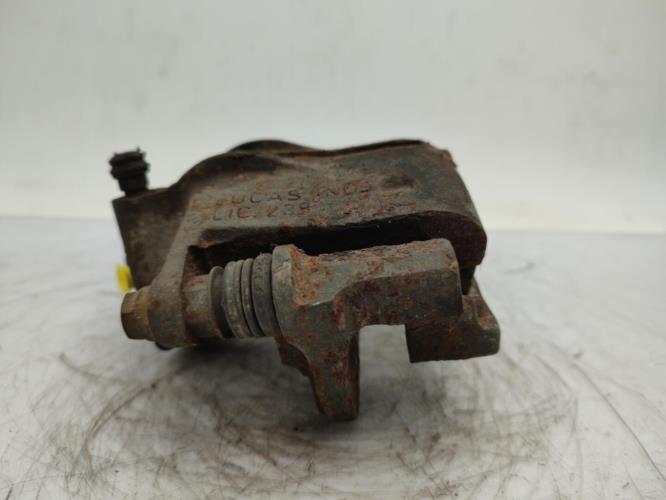 Etrier avant droit (freinage) SKODA FELICIA Diesel