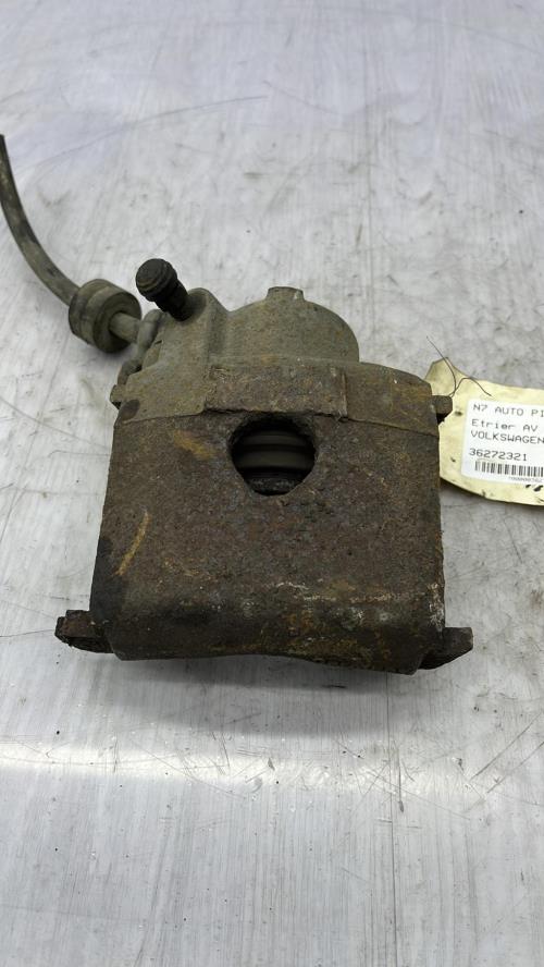 Etrier avant droit (freinage) VOLKSWAGEN GOLF 2