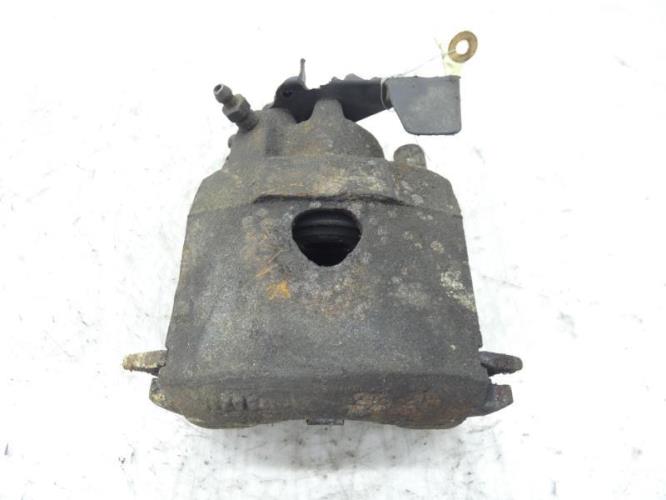 Etrier avant droit (freinage) VOLKSWAGEN POLO 3 PHASE 2 Essence