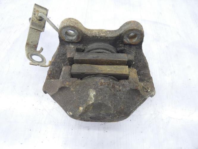 Etrier avant droit (freinage) VOLKSWAGEN TRANSPORTER 3
