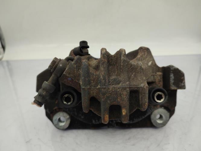 Etrier avant gauche (freinage) CITROEN C5 2 Diesel