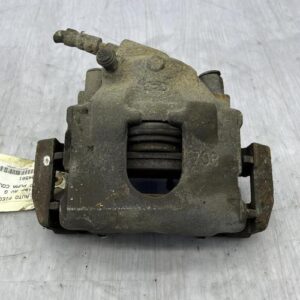 Etrier avant gauche (freinage) FORD PUMA COUPE Essence