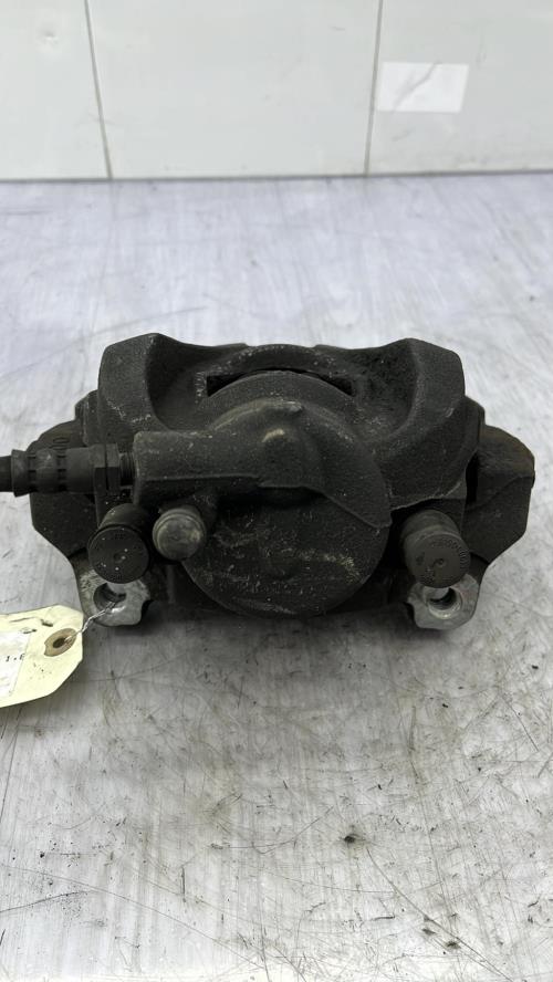 Etrier avant gauche (freinage) FORD MONDEO 3 PHASE 1 Diesel