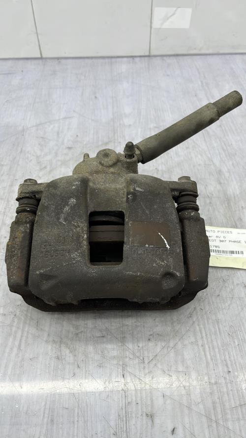 Etrier avant gauche (freinage) PEUGEOT 307 PHASE 1 Diesel